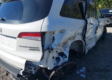 2021 Honda Pilot Awd Black Edition z USA, uszkodzony, nr VIN 5FNYF6H73MB042188